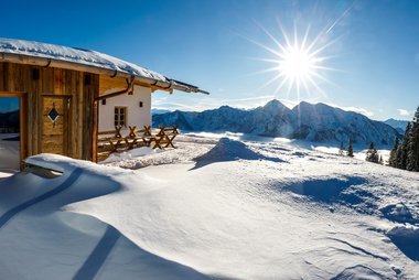 Fantastischer Ausblick auf die umliegende Bergwelt.