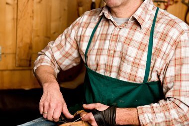  Der Beruf des Schusters ist über 2.000 Jahre alt. 